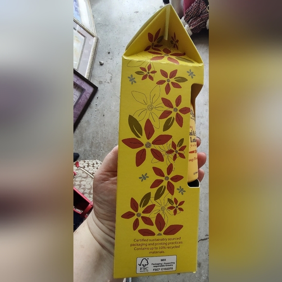 Naked Bee Honey Set - Picture 4 of 4